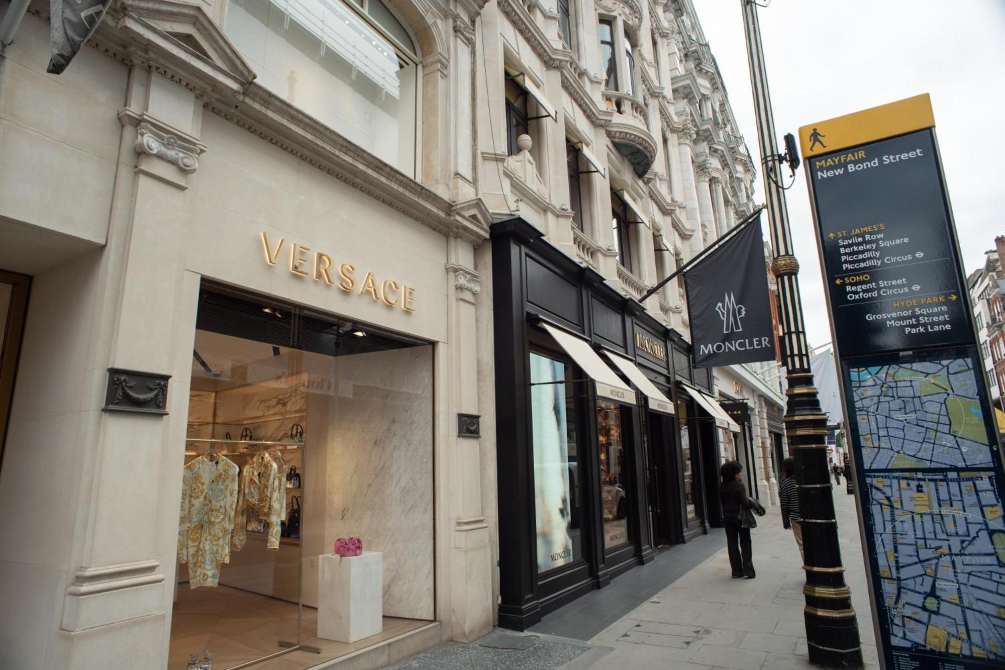 Mayfair Galleria Lv 8 *